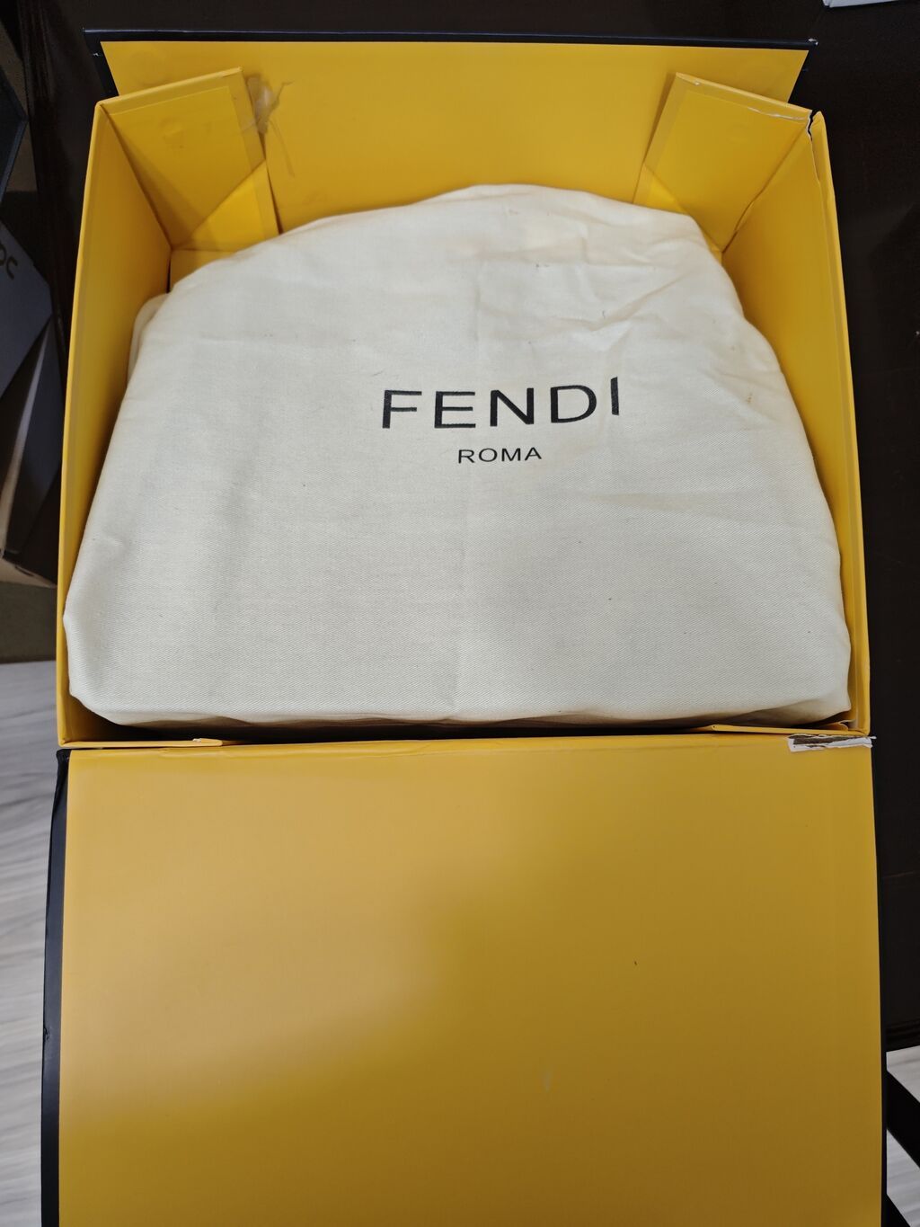 Əl çantası, Fendi, Yeni — Çantalar, çamadanlar, cüzdanlar, Bakı (3)