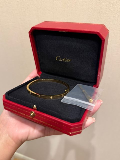 Qolbaq Cartier — Bakı
