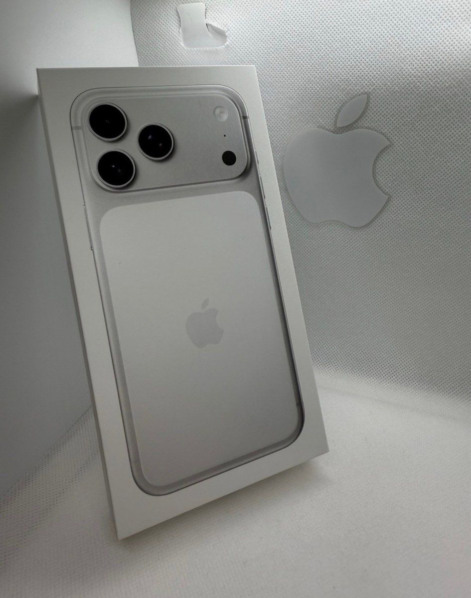 Apple iPhone 17 Pro Max Silver 256GB/12GB — Smartfonlar, Bakı (4)