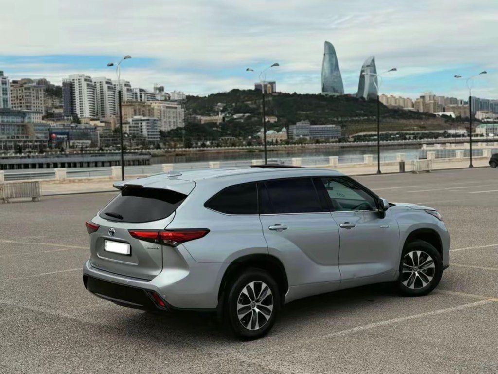 Toyota Highlander, 2.5 L, 1.6 kWh, 2022 il, 69 900 km — Avtomobillər, Bakı (2)