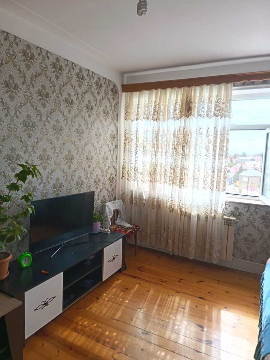 Satılır 3 otaqlı köhnə tikili 70 m² — Mənzil, Bakı