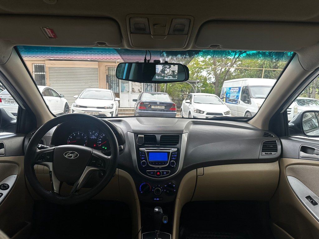 Hyundai Accent, 1.6 L, 2011 il, 424 000 km — Avtomobillər, Bakı (10)