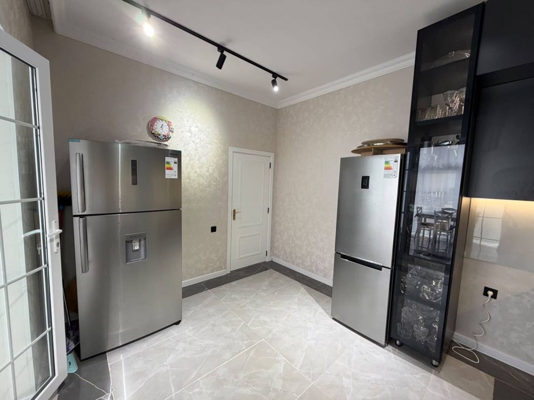 Satılır 4 otaqlı həyət evi/bağ evi 140 m² — Ev, villa, Bakı (7)