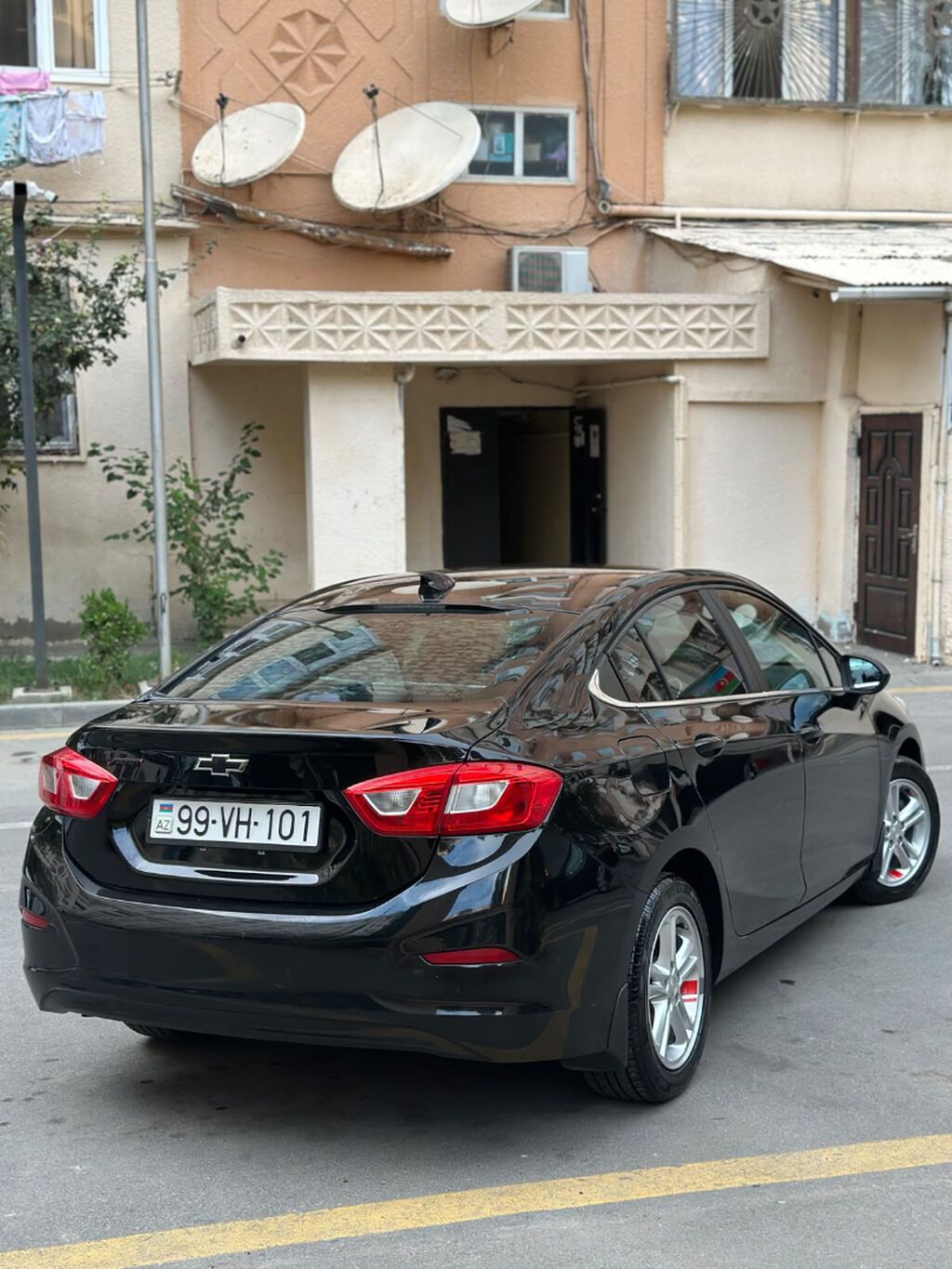 Chevrolet Cruze: 1.4 l 2017 il 90900 km Sedan 99-VH-101 — Avtomobillər, Bakı (6)