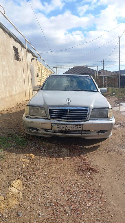 Mercedes C 200, 2.0 L, 1994 il, 630 796 km — Bakı