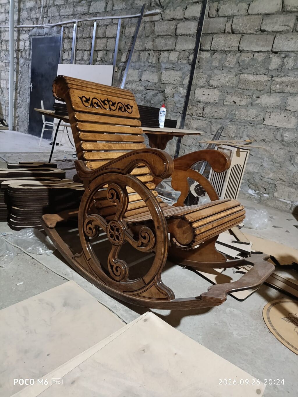 Taxta yelləncək kreslo - Material: tam ağac (məxməri cilalanmış — Kreslolar, Digah
