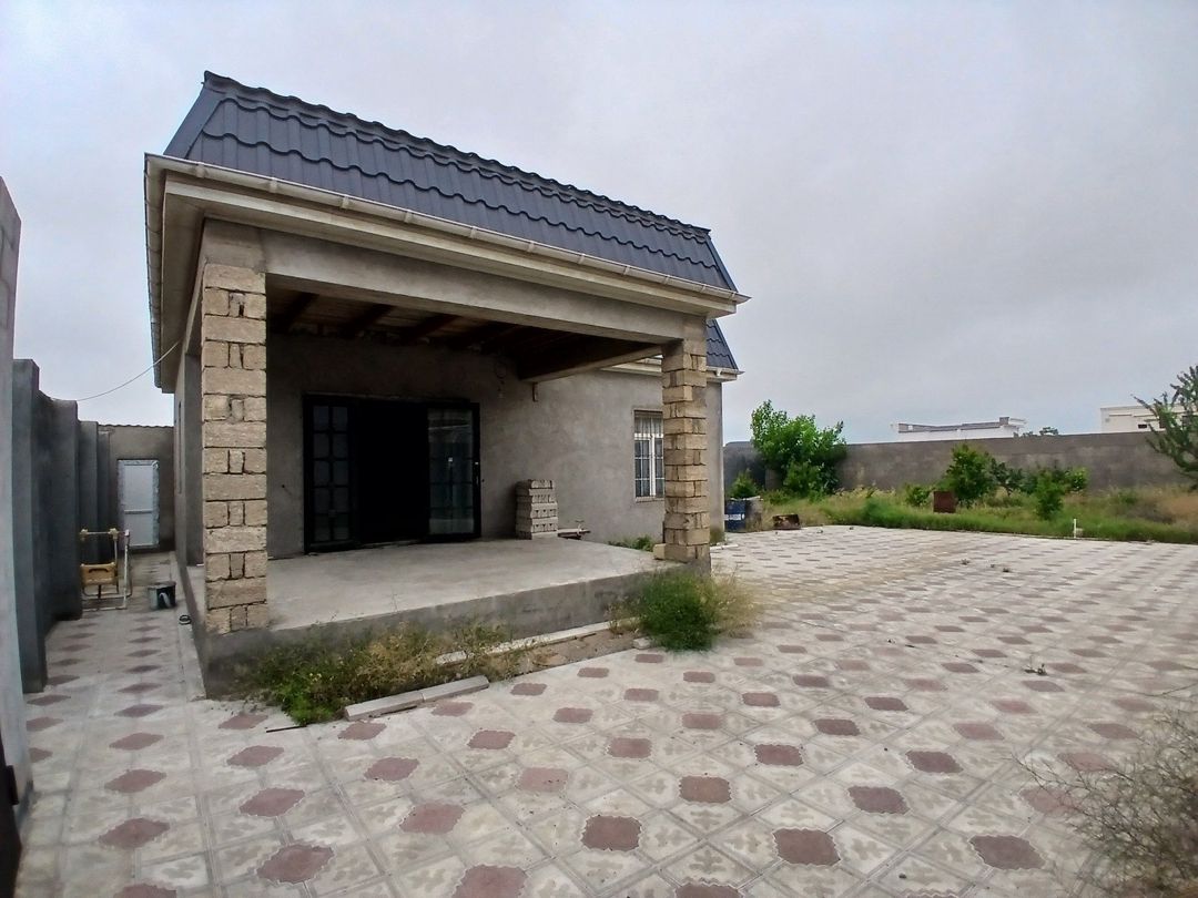 Satılır 4 otaqlı həyət evi/bağ evi 160 m² — Ev, villa, Bakı (2)