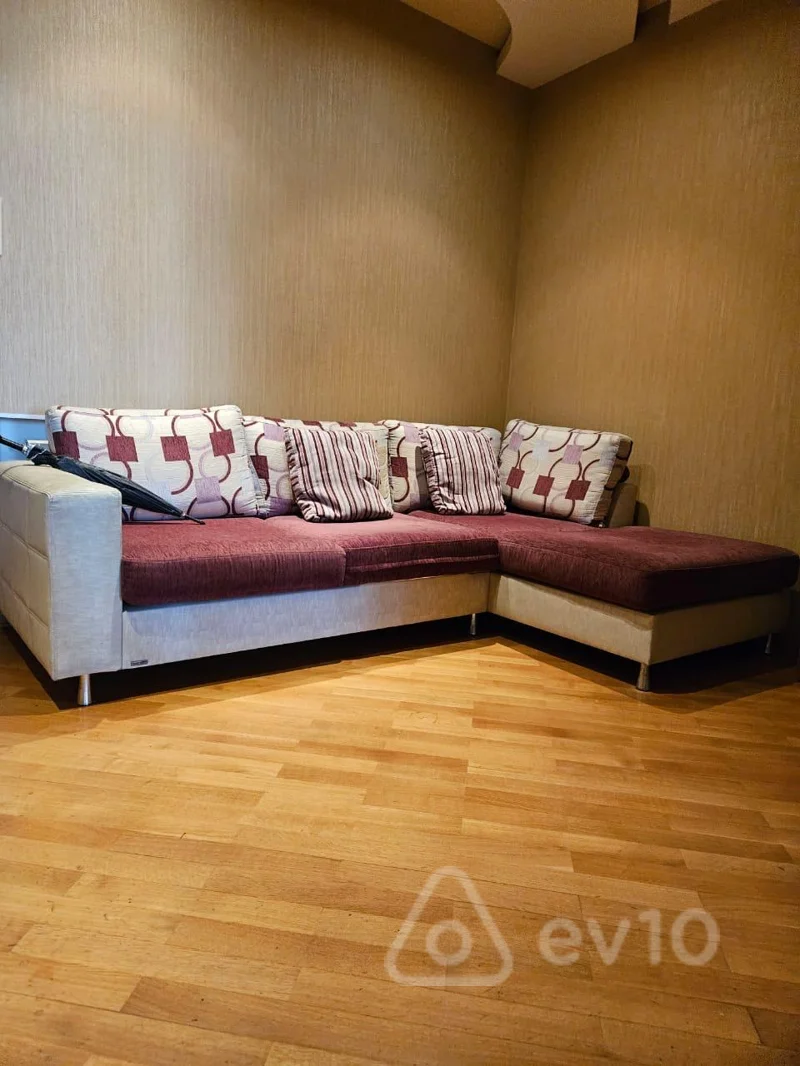 3 otaqlı mənzil, 100 m², Həsənoğlu küçəsi — kirayə — Mənzil, Bakı (11)