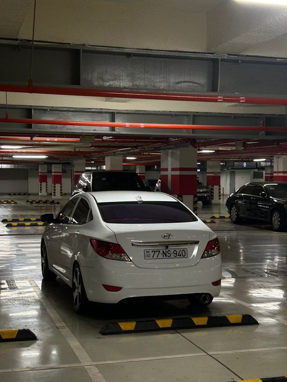 Hyundai Accent, 1.6 L, 2014 il, 300 000 km 77-NS-940 — Avtomobillər, Bakı (6)