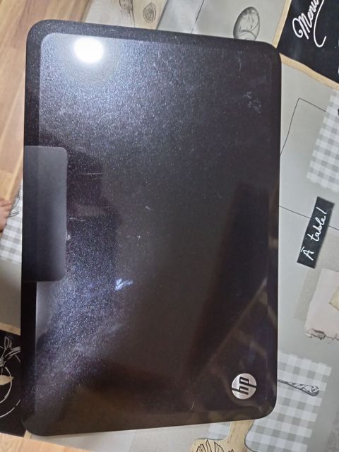 HP Pavilion g6 noutbuku Ən yuksək göstəricilərə malikdir. - Ekran — Xırdalan
