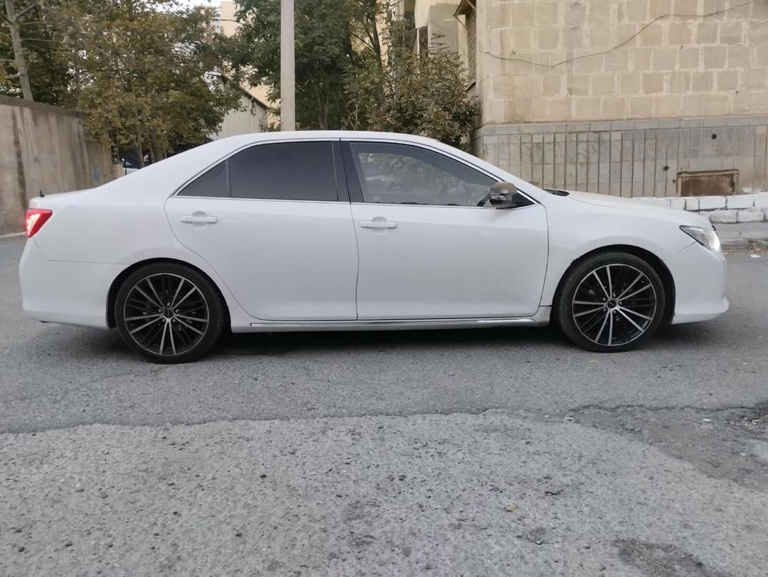 BMW G30 diskləri R19 — Ehtiyat hissələri və aksesuarlar, Bakı (2)