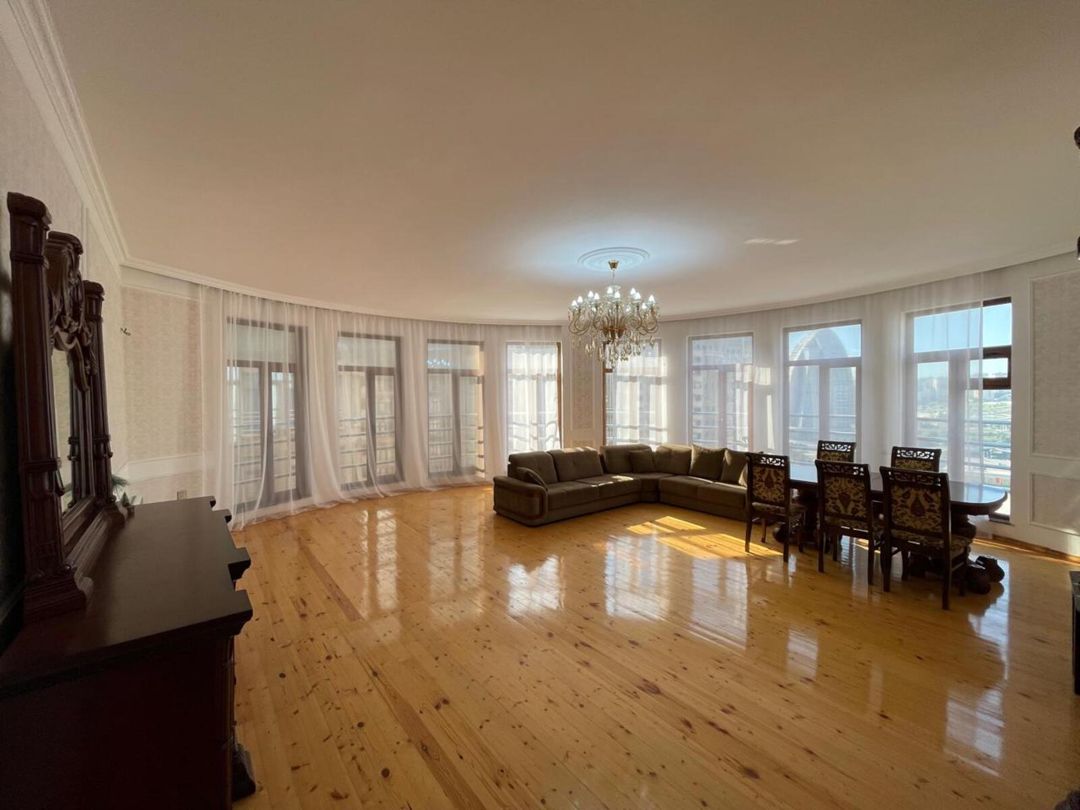 İcarəyə verilir 3 otaqlı yeni tikili 160 m² — Mənzil, Bakı
