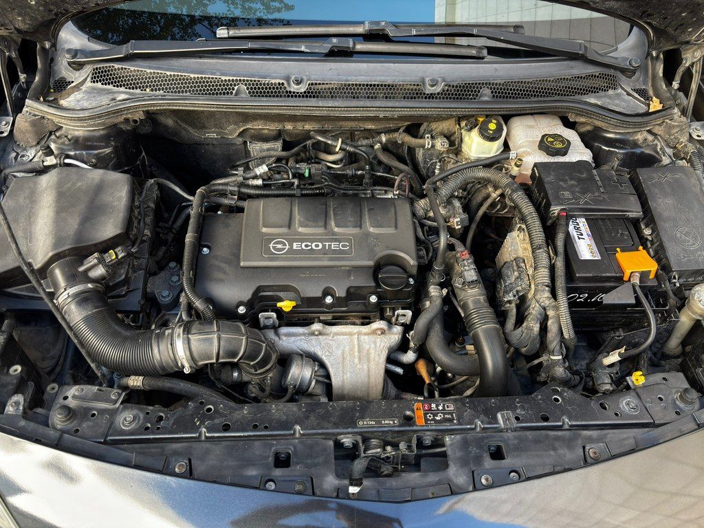 Opel Astra, 1.4 L, 2015 il, 169 602 km — Avtomobillər, Qəbələ (8)