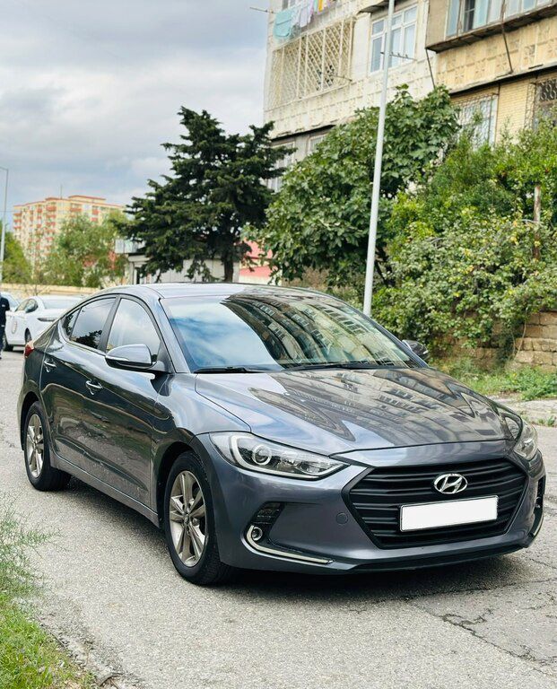 Hyundai Avante, 1.6 L, 2016 il, 192 000 km — Avtomobillər, Bakı (4)