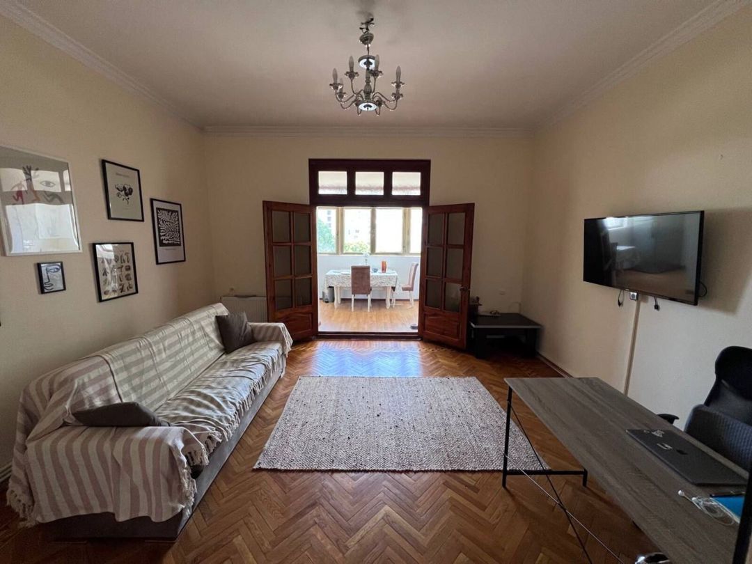 İcarəyə verilir 2 otaqlı köhnə tikili 70 m² — Mənzil, Bakı (2)