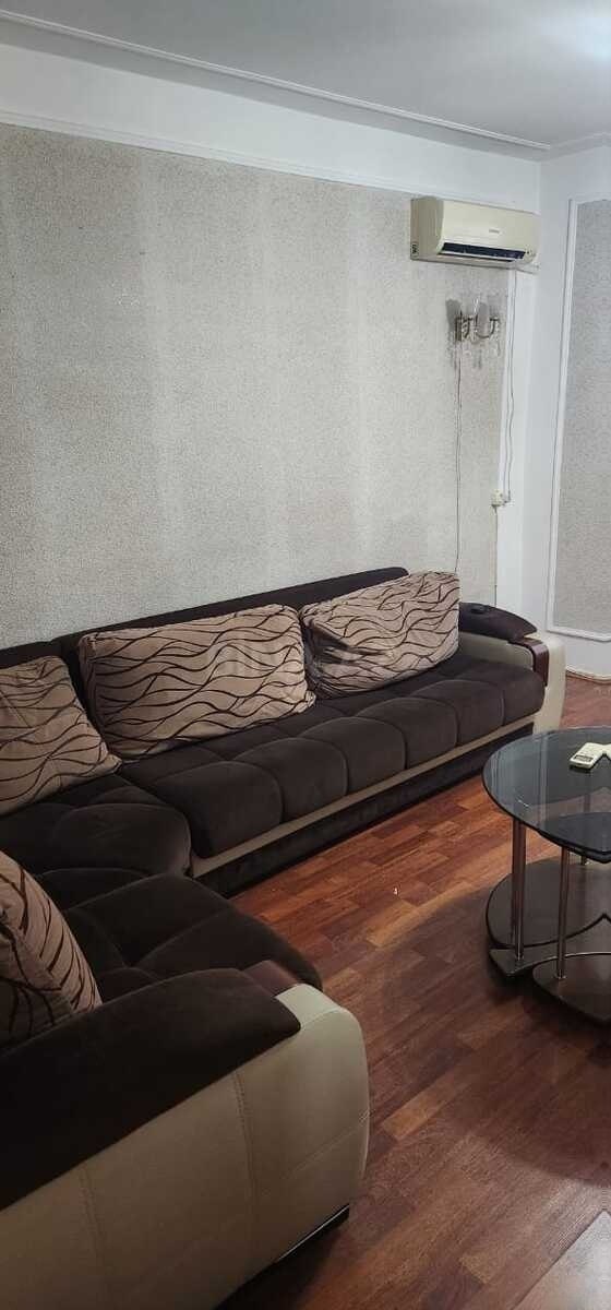 Satılır 2 otaqlı köhnə tikili 70 m² — Mənzil, Bakı
