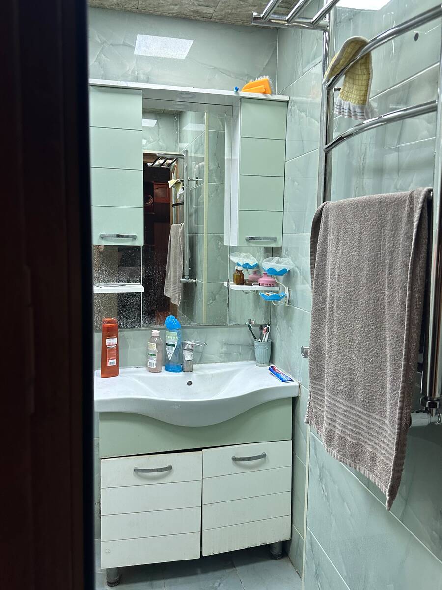 Satılır 4 otaqlı köhnə tikili 81 m² — Mənzil, Bakı (7)