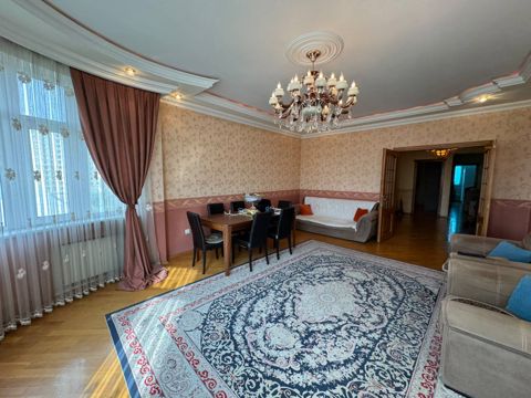 Satılır 3 otaqlı yeni tikili 120 m² — Bakı