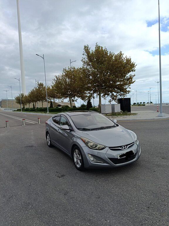 Hyundai Elantra, 1.8 L, 2015 il, 304 971 km — Avtomobillər, Bakı (2)