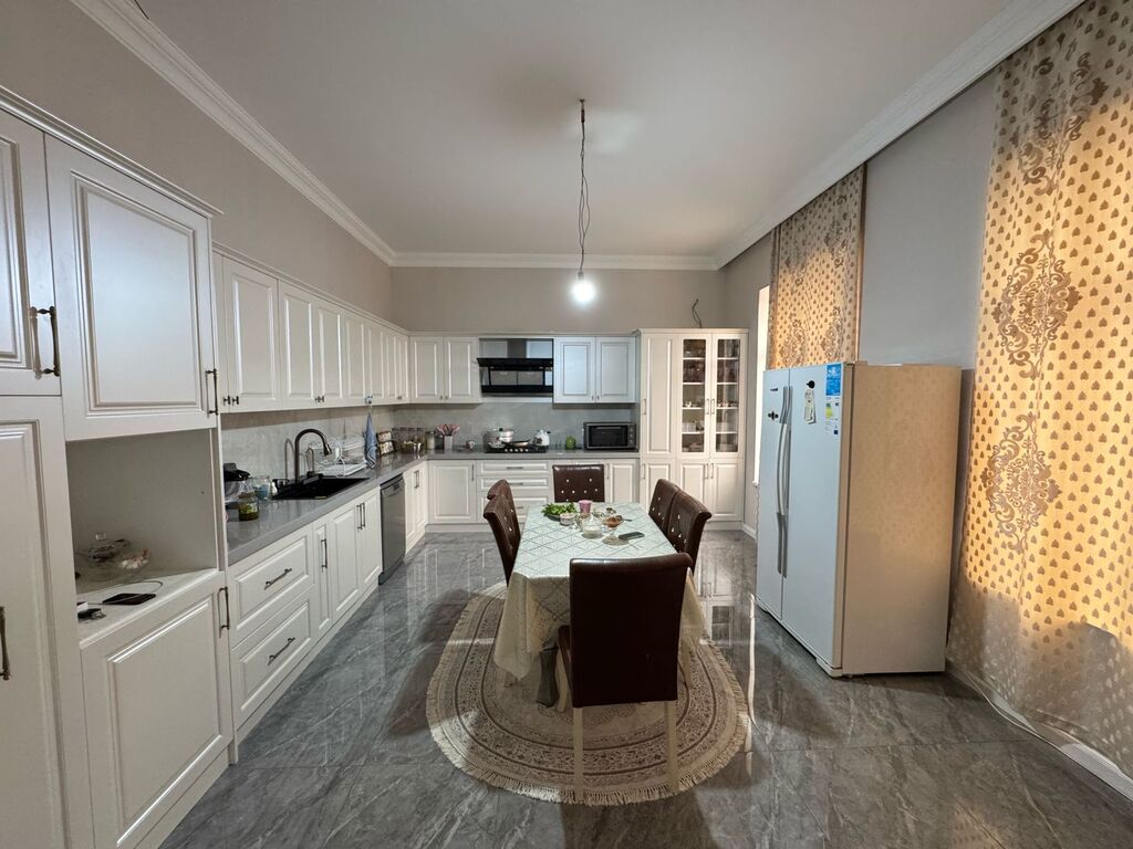 Satılır 9 otaqlı həyət evi/bağ evi 600 m² — Ev, villa, Bakı (11)