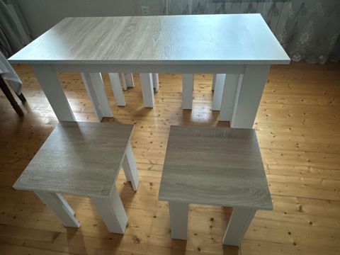 Mətbəx üçün, Yeni, Açılmayan, Dördbucaq masa, 4 stul — Xırdalan