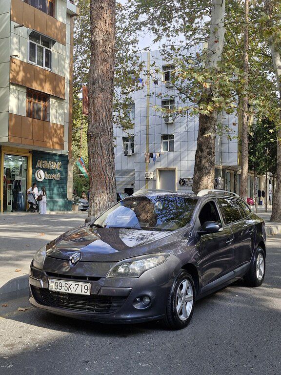 Renault Megane, 1.5 L, 2011 il, 382 000 km 99-SK-719 — Avtomobillər, Mingəçevir (4)