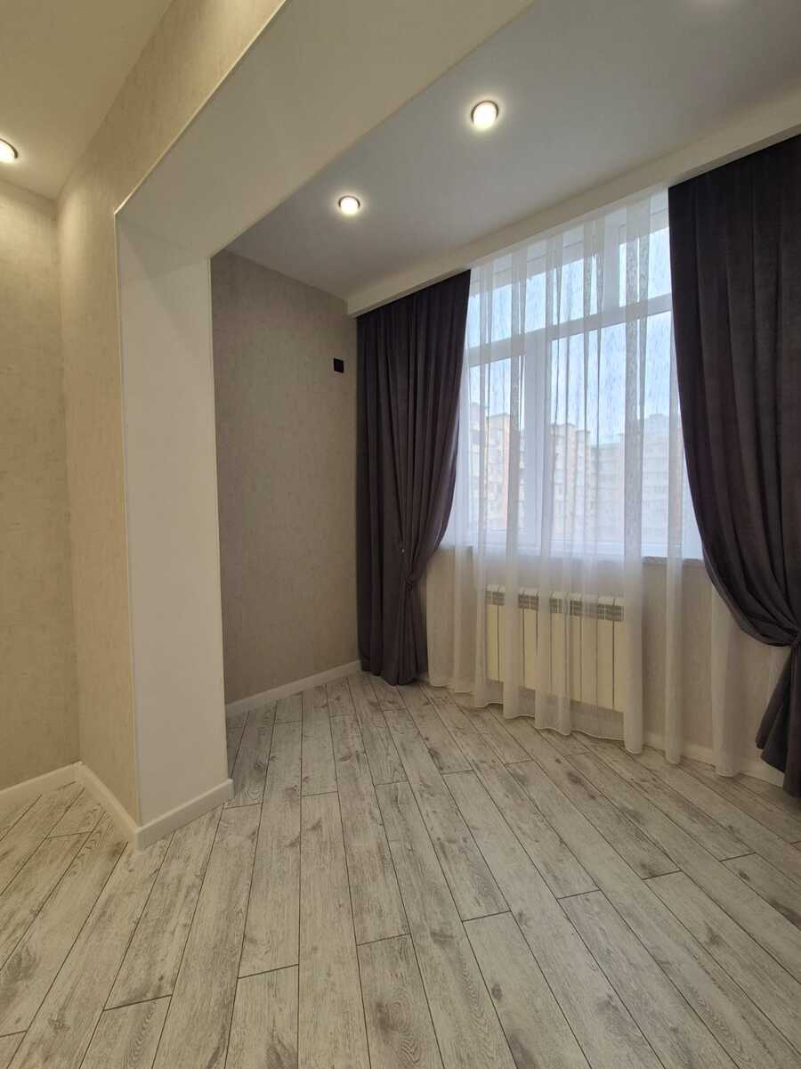 Satılır 2 otaqlı köhnə tikili 65 m² — Mənzil, Bakı (7)
