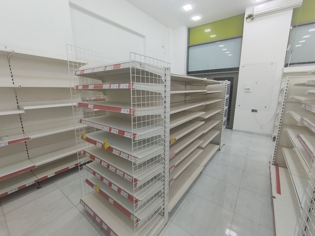 Vitrinlər — Biznes və avadanlıq, Bakı (2)