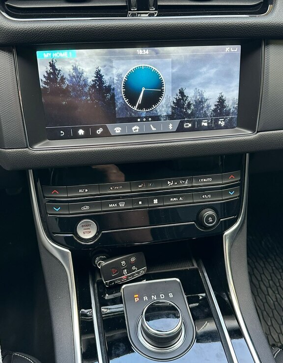 Jaguar XF, 2018 il, 22000 km, 2 L 10-DD-107 — Avtomobillər, Bakı (8)