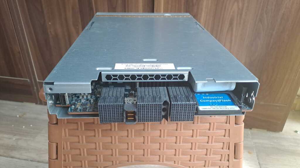 HPE C8R09A - HP MSA 2040 2050 6GB I/O SAN Fiber Channel FC Controller 717870-001 — Şəbəkə və server avadanlığı, Bakı (3)