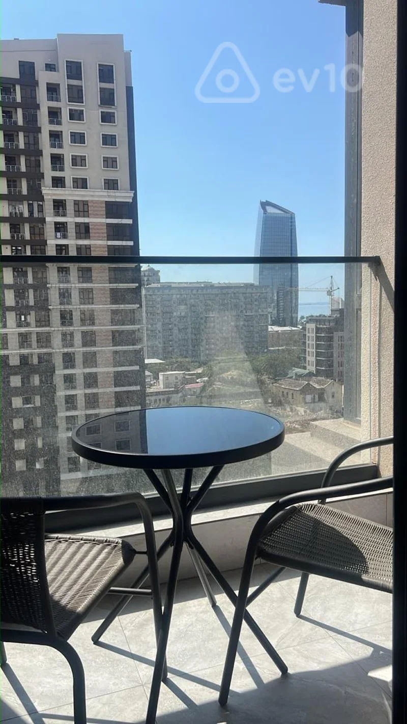 3 otaqlı mənzil, 100 m², 28 May kuchesi — kirayə — Mənzil, Bakı (11)