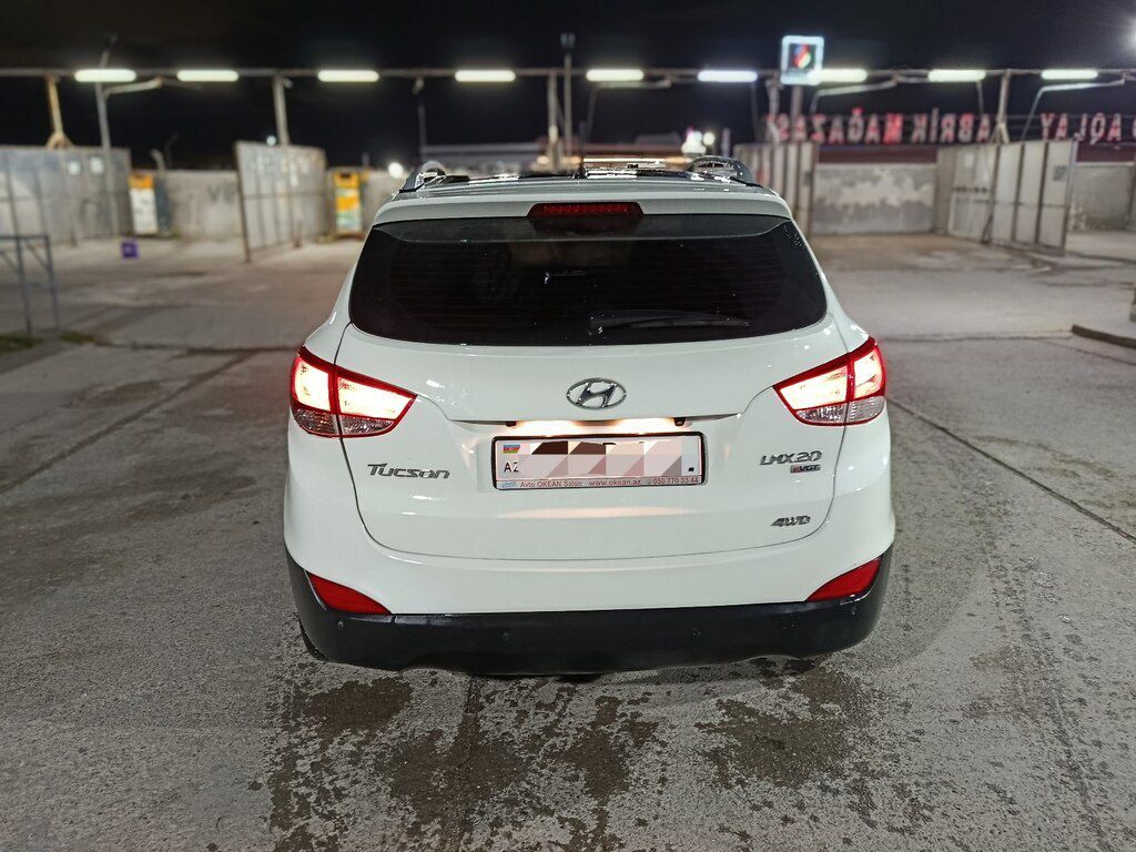 Hyundai Tucson, 2.0 L, 2010 il, 156 000 km 99-OA-302 — Avtomobillər, Bakı (8)