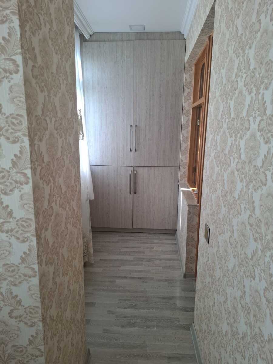 4-otaqlı mənzil, 10-cu mkr., 93 m² — Mənzil, Sumqayıt (12)