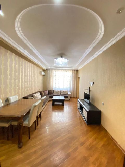 İcarəyə verilir 3 otaqlı yeni tikili 130 m² — Bakı