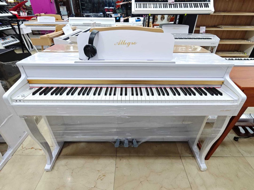 Elektro piano — Musiqiə alətləri, Bakı