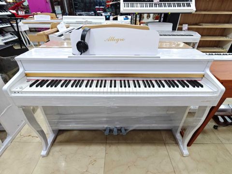 Elektro piano — Bakı