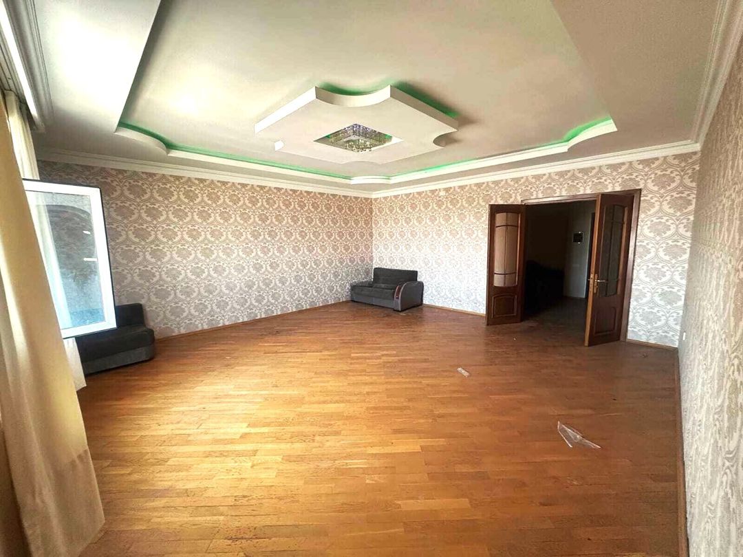 Satılır 3 otaqlı yeni tikili 135 m² — Mənzil, Bakı (2)