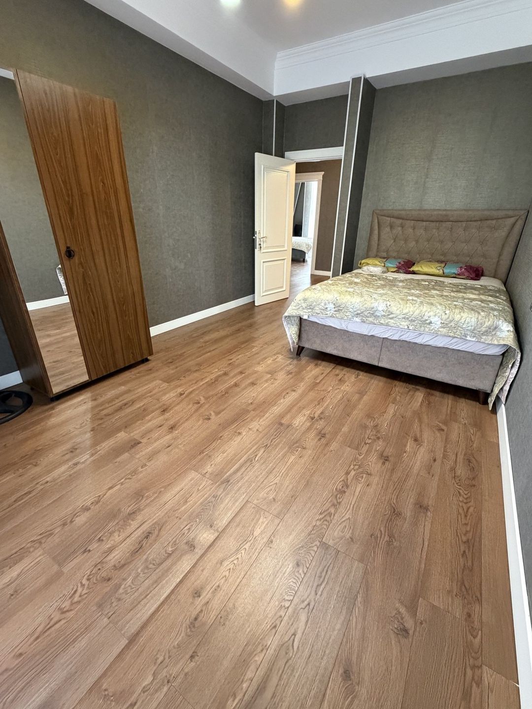 İcarəyə verilir 4 otaqlı yeni tikili 150 m² — Mənzil, Bakı (6)