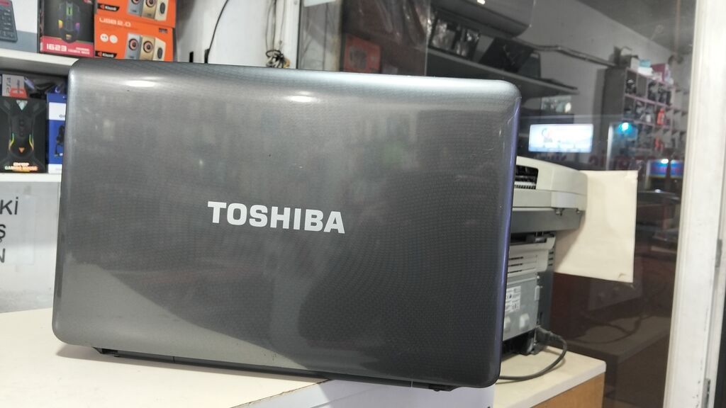 Toshiba Satellite L655 noutbuk - Ekran: 15.6" HD (1366x768), parlaq — Digər notbuklar, Bakı (8)