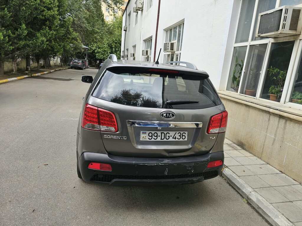 Kia Sorento, 2.0 L, 2010 il, 318 000 km 99-DG-436 — Avtomobillər, Bakı (5)