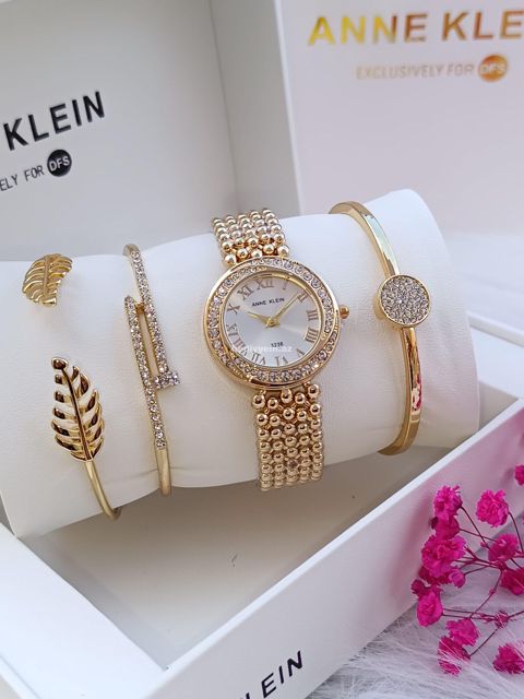Anne Klein qol saat desti 0493 — Bakı