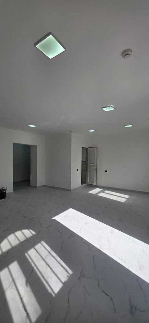 Satılır obyekt 80 m² — Sumqayıt