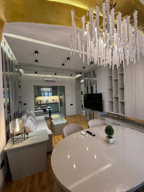 İcarəyə verilir 2 otaqlı yeni tikili 70 m² — Bakı