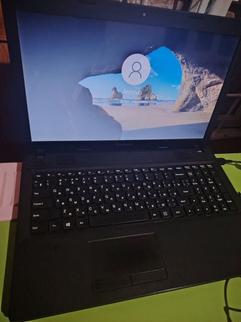 Noutbuk Lenovo — Şəki