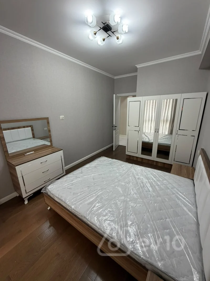 2 otaqlı mənzil, 75 m², Müstəqillik küç. — kirayə — Mənzil, Bakı (7)