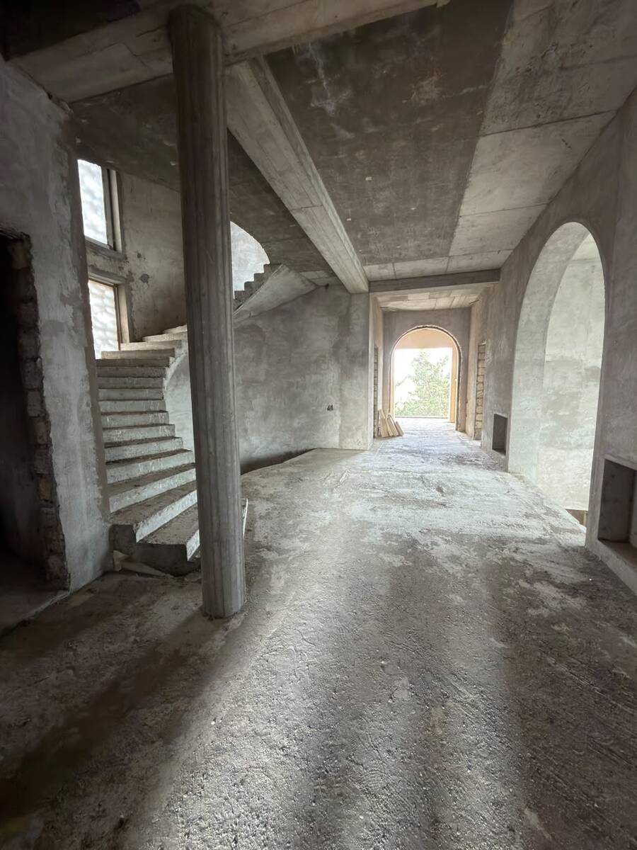 Satılır 15 otaqlı həyət evi/bağ evi 1100 m² — Ev, villa, Bakı (9)
