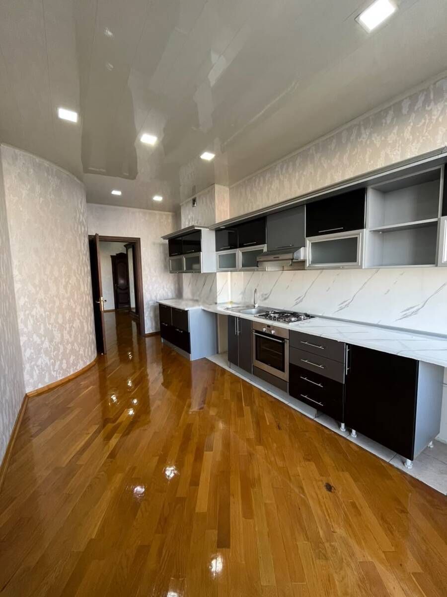 Satılır 3 otaqlı yeni tikili 160 m² — Mənzil, Bakı (10)
