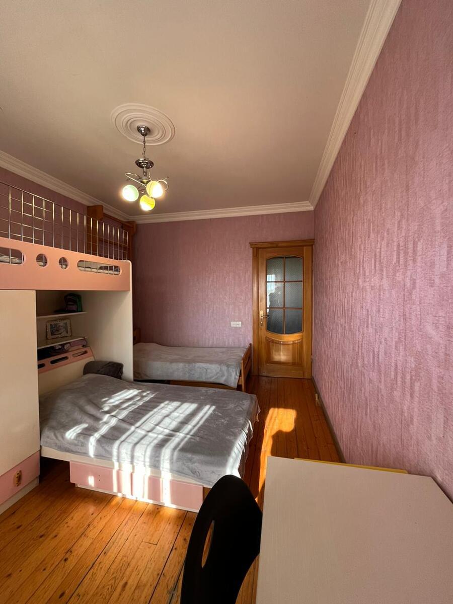 Satılır 4 otaqlı köhnə tikili 100 m² — Mənzil, Bakı (6)