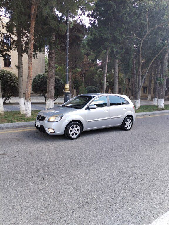 Kia Rio, 1.4 L, 2009 il, 102 000 km — Avtomobillər, Bakı (6)