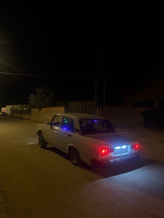 Lada (VAZ) 2107, 1.7 L, 2008 il, 300 000 km 77-SV-540 — Avtomobillər, Bakı (11)